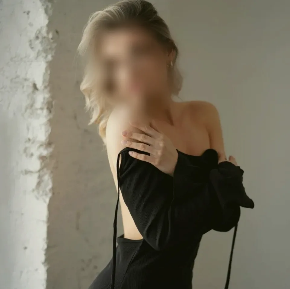 Franziska, 25