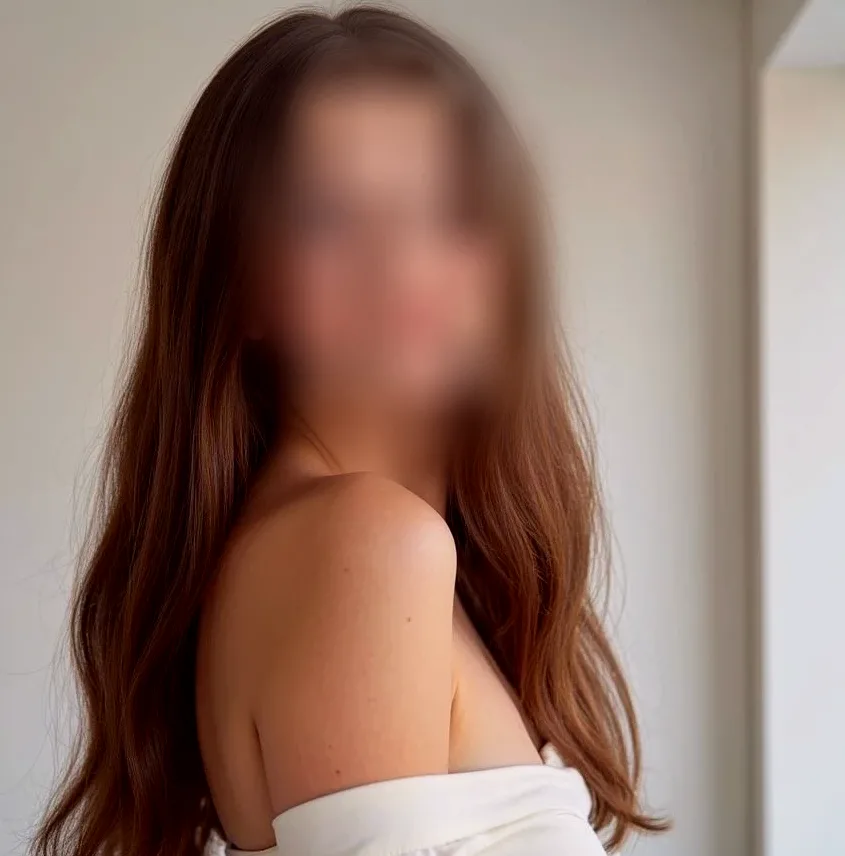 Helena, 26