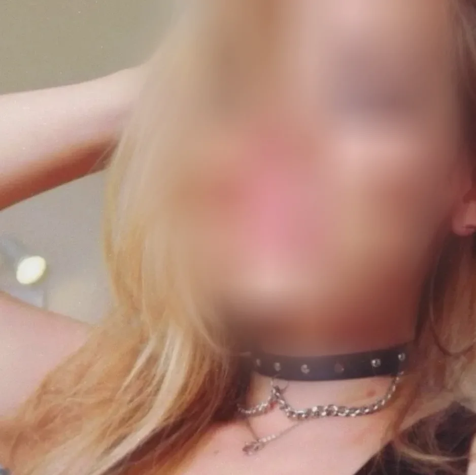 Marion, 25
